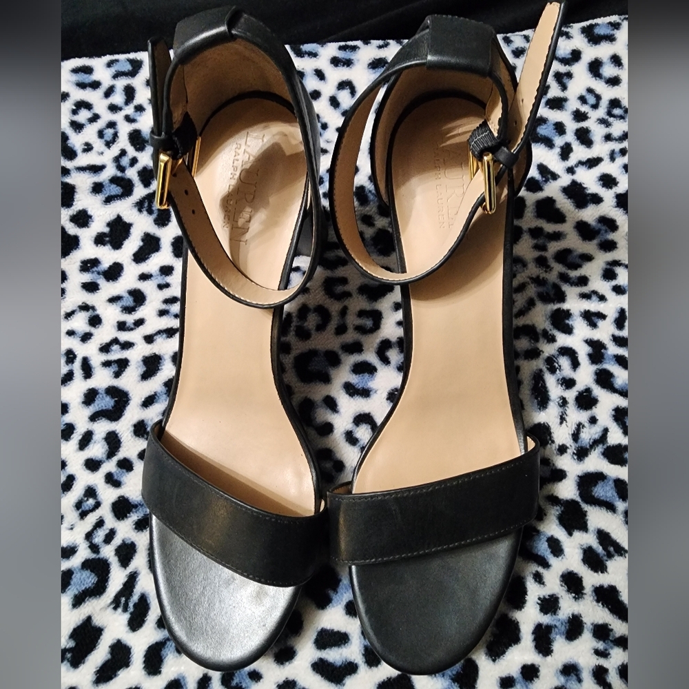 Ralph Lauren size 10 black heel sandals